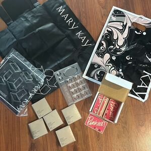 NEW Mary Kay bundle 54 pieces to market your business compact mini